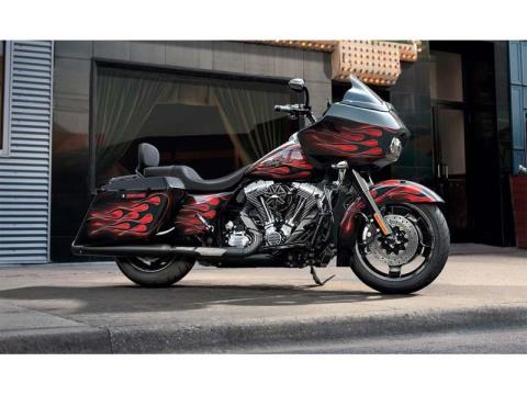 2013 Harley-Davidson Road Glide® Custom in Omaha, Nebraska - Photo 3
