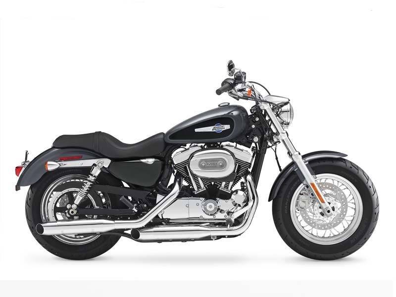 2014 Harley-Davidson 1200 Custom in Macedon, New York - Photo 4