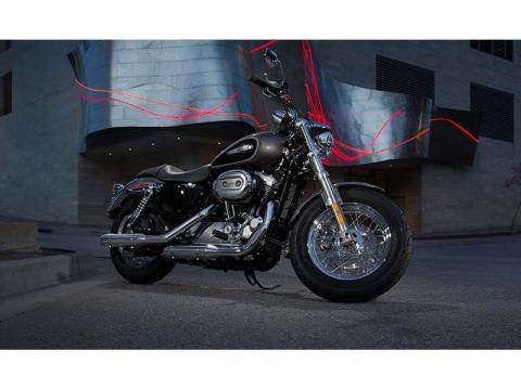2014 Harley-Davidson 1200 Custom in Sanford, Florida - Photo 2