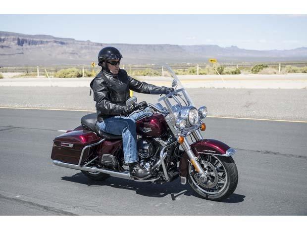 2014 Harley-Davidson Road King® in Syracuse, New York - Photo 14