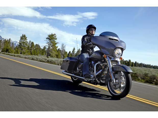 2014 Harley-Davidson Street Glide® in Loveland, Colorado - Photo 5
