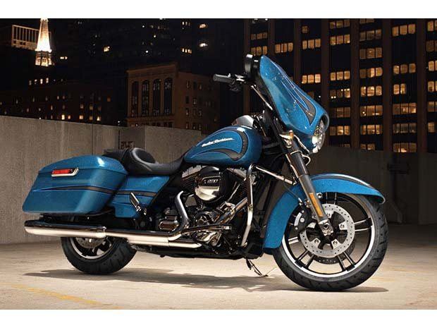 2014 Harley-Davidson Street Glide® in Macedon, New York - Photo 7