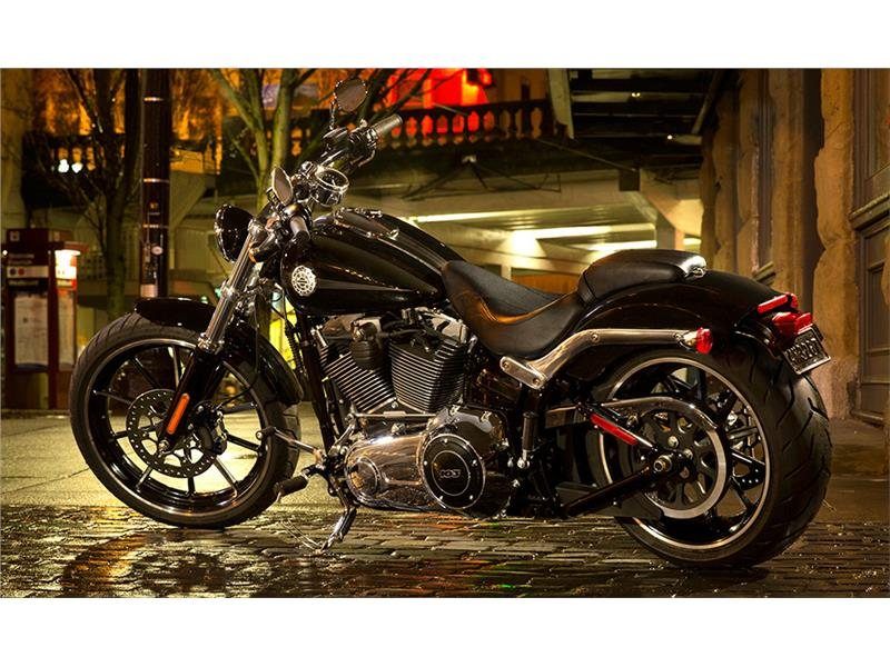 2015 Harley-Davidson Breakout® in Scott, Louisiana - Photo 3