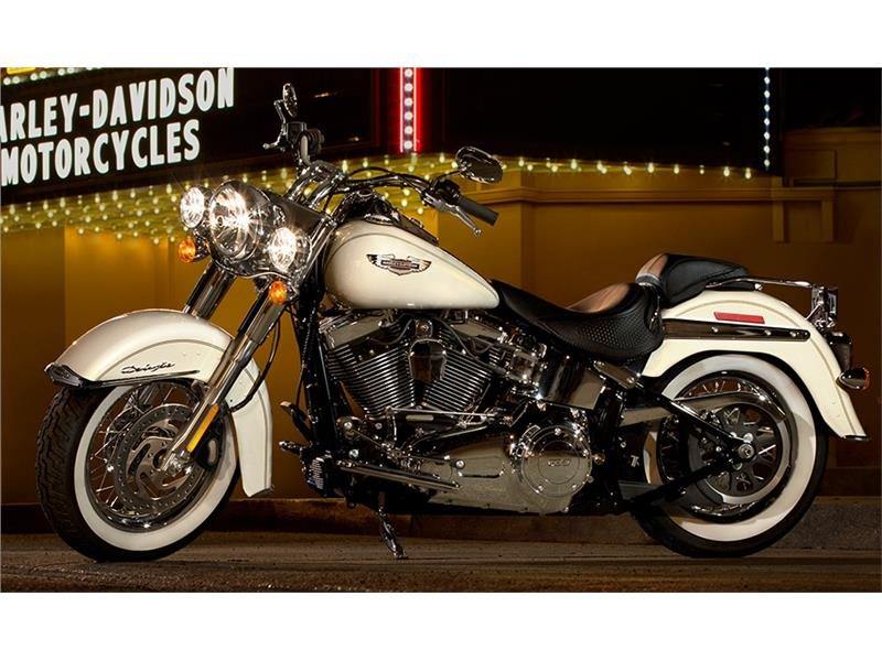 2015 Harley-Davidson Softail® Deluxe in Cedar Rapids, Iowa - Photo 7
