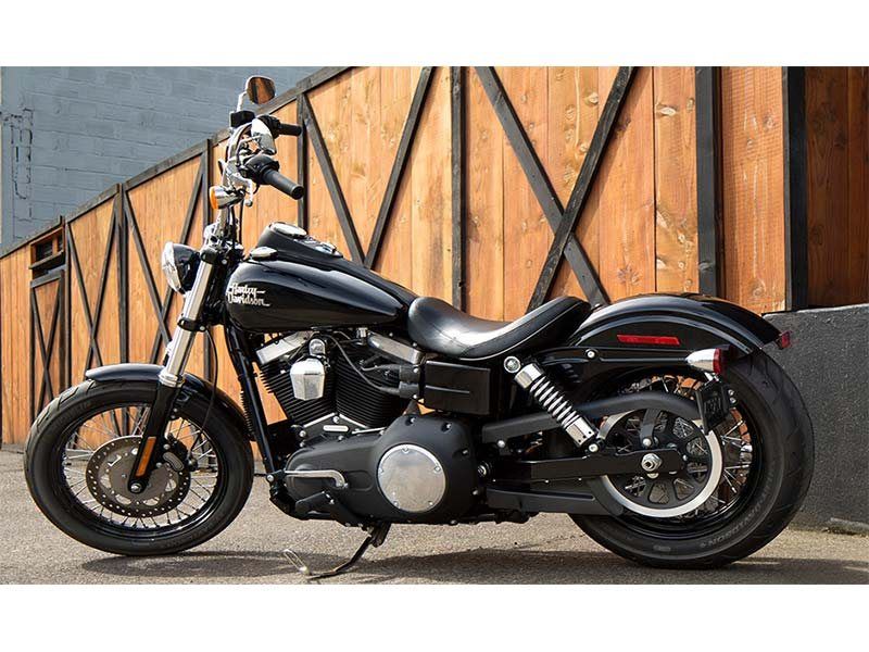2015 Harley-Davidson Street Bob® in Tyrone, Pennsylvania - Photo 2