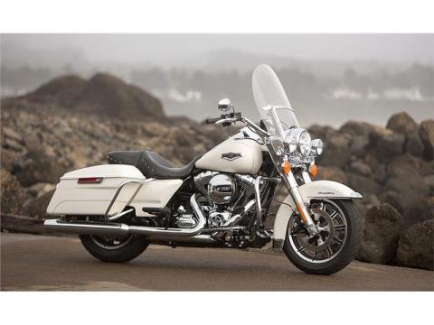 2015 Harley-Davidson Road King® in The Woodlands, Texas - Photo 7