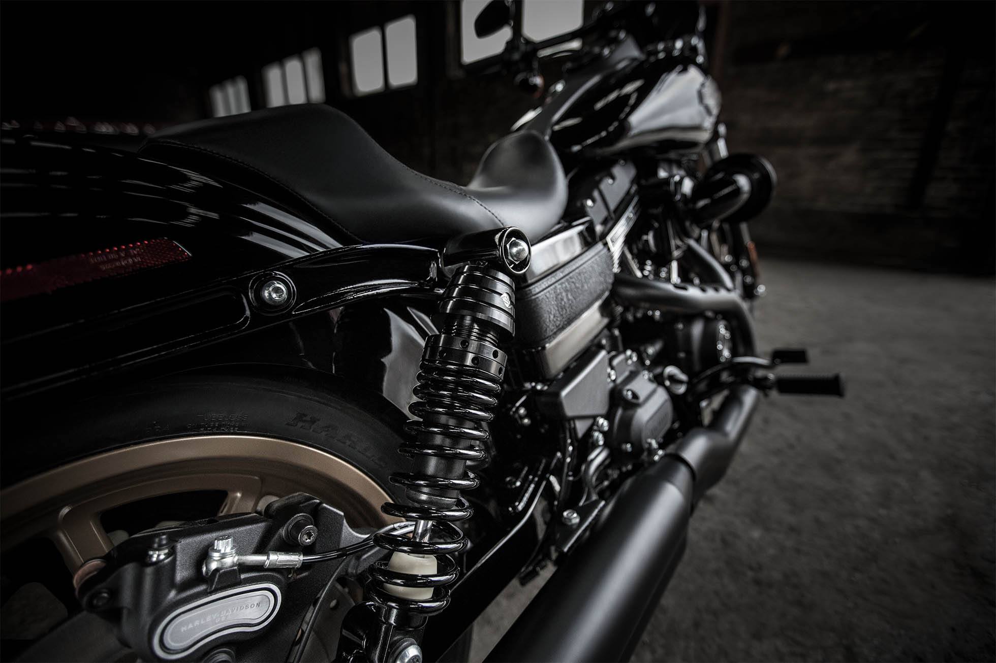 2016 Harley-Davidson Low Rider® S in Morgantown, West Virginia - Photo 15