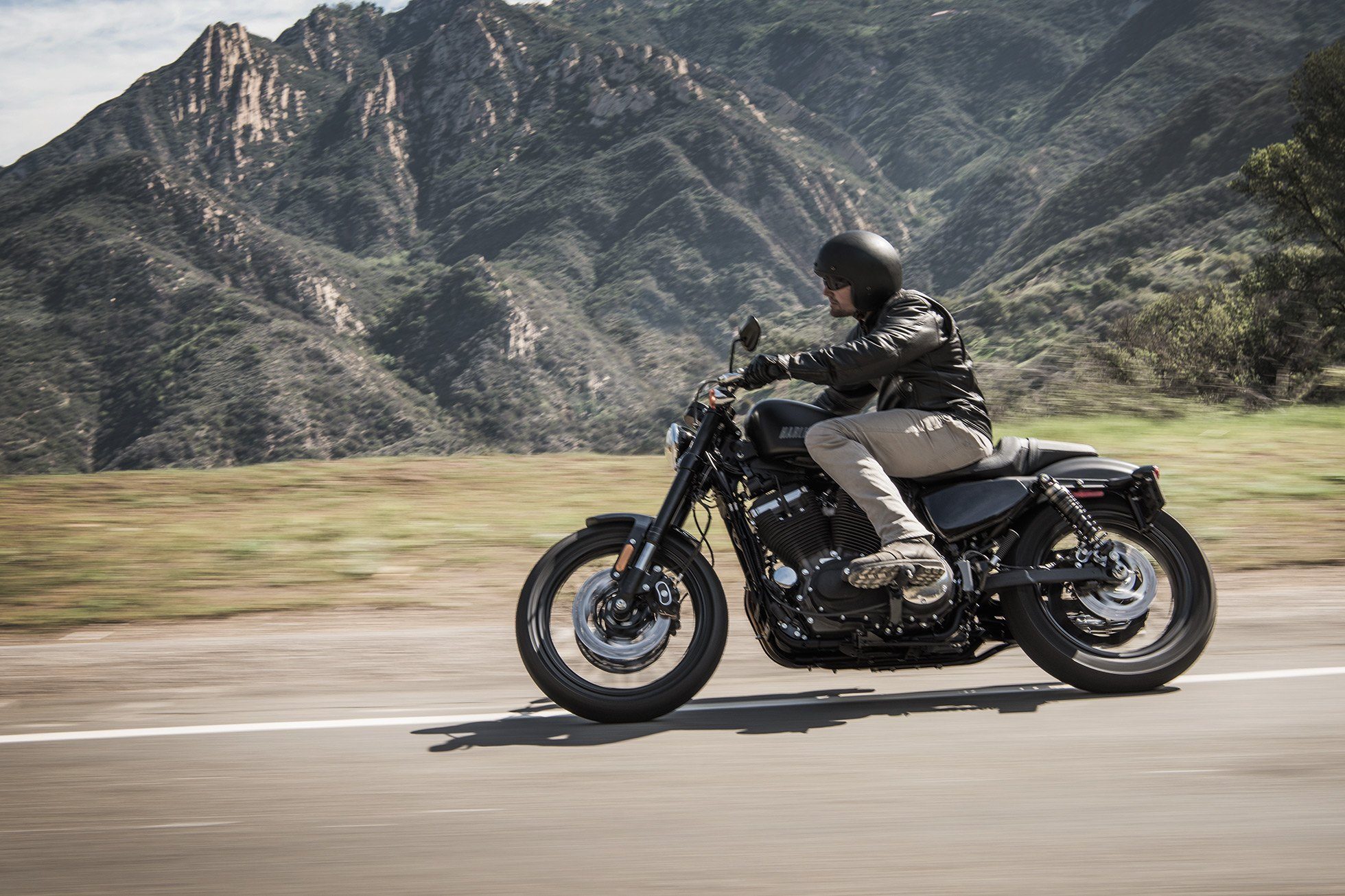 2016 Harley-Davidson Roadster™ in Ukiah, California - Photo 9