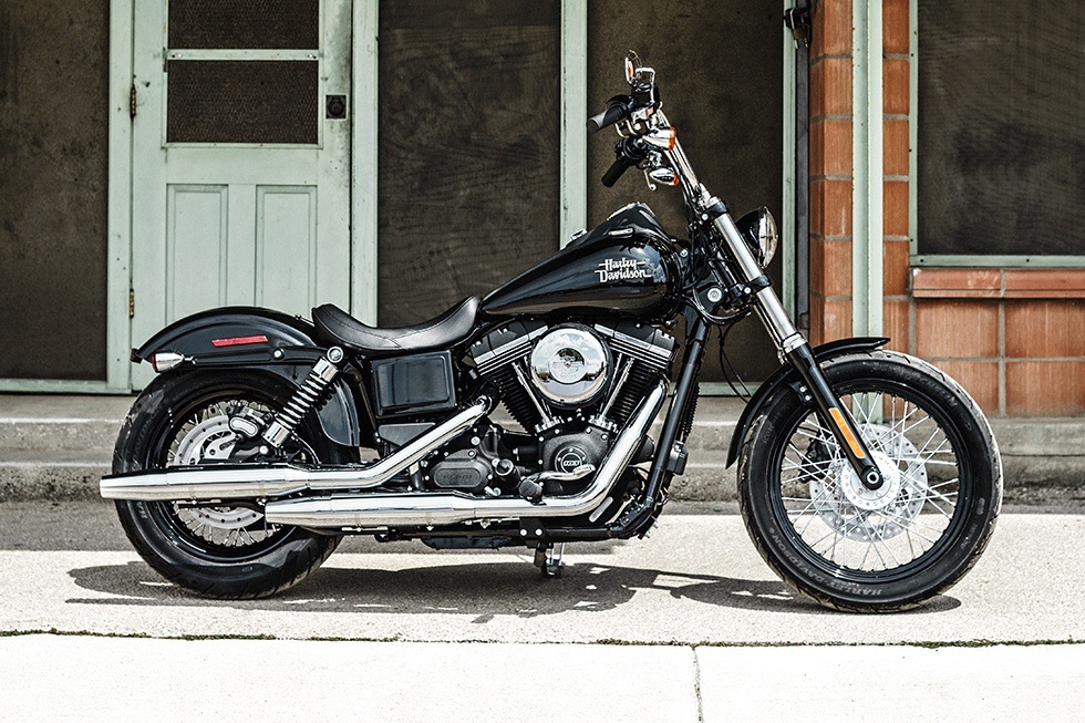 2016 Harley-Davidson Street Bob® in Spencerport, New York - Photo 2