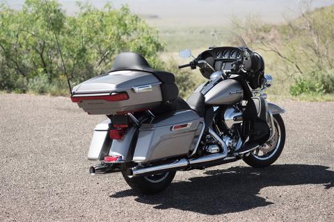 2016 Harley-Davidson Electra Glide® Ultra Classic® Low in Loveland, Colorado - Photo 3