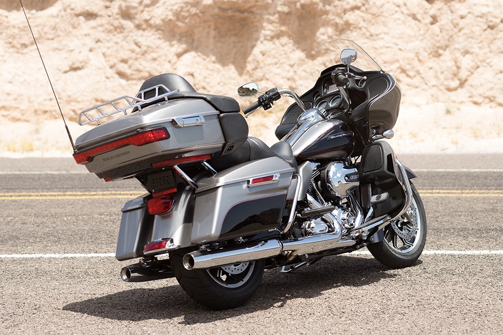 2016 Harley-Davidson Road Glide® Ultra in Las Vegas, Nevada - Photo 3