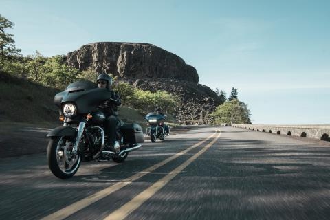 2016 Harley-Davidson Street Glide® Special in Grand Prairie, Texas - Photo 8