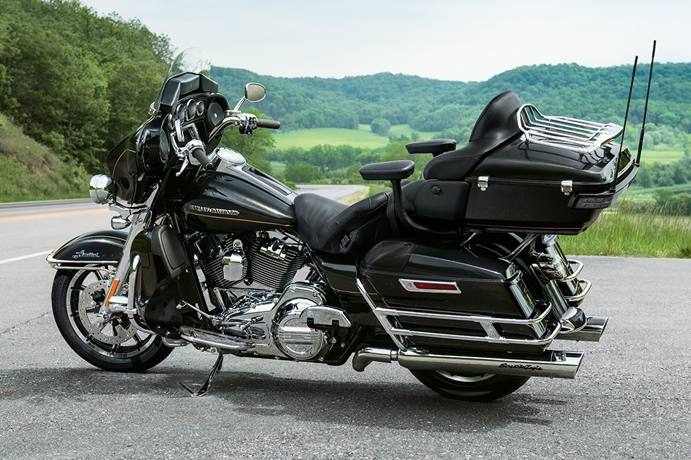 2016 Harley-Davidson Ultra Limited in Mauston, Wisconsin - Photo 11