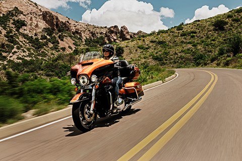 2016 Harley-Davidson Ultra Limited Low in Cedar Rapids, Iowa - Photo 9