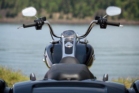2016 Harley-Davidson Freewheeler™ in Monroe, Michigan - Photo 10