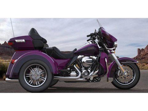 2016 Harley-Davidson Tri Glide® Ultra in Junction City, Kansas - Photo 2