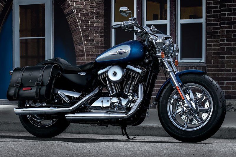 2017 Harley-Davidson 1200 Custom in Shorewood, Illinois - Photo 18