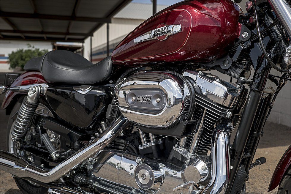 2017 Harley-Davidson 1200 Custom in Las Vegas, Nevada - Photo 4