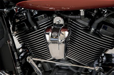 2017 Harley-Davidson CVO™ Street Glide® in Yakima, Washington - Photo 14
