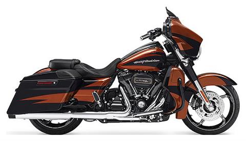2017 Harley-Davidson CVO™ Street Glide® in Temple, Texas - Photo 1