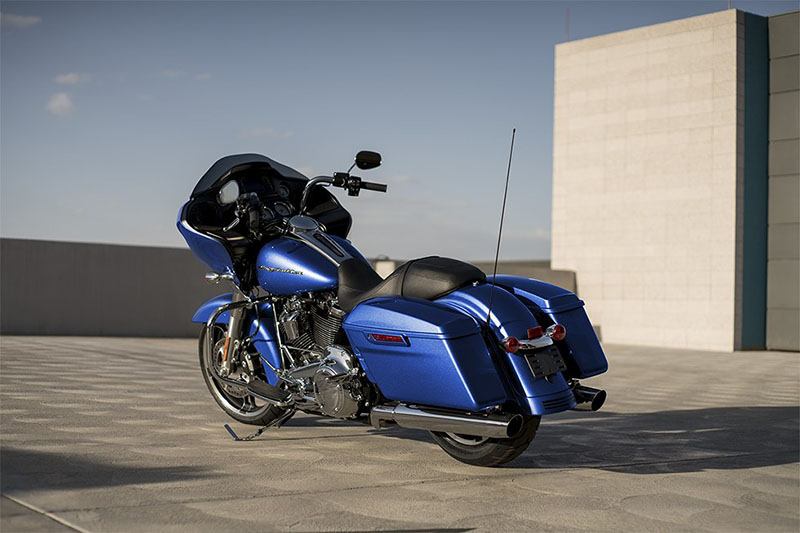 2017 Harley-Davidson Road Glide® Special in Temple, Texas - Photo 6