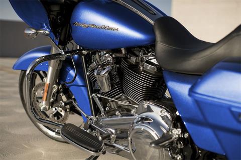 2017 Harley-Davidson Road Glide® Special in Temple, Texas - Photo 8