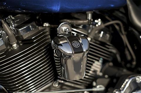 2017 Harley-Davidson Road Glide® Special in San Antonio, Texas - Photo 11
