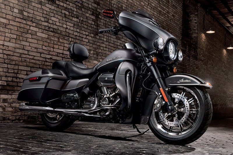2017 Harley-Davidson Ultra Limited in Mauston, Wisconsin - Photo 13