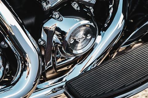 2017 Harley-Davidson Tri Glide® Ultra in Xenia, Ohio - Photo 7