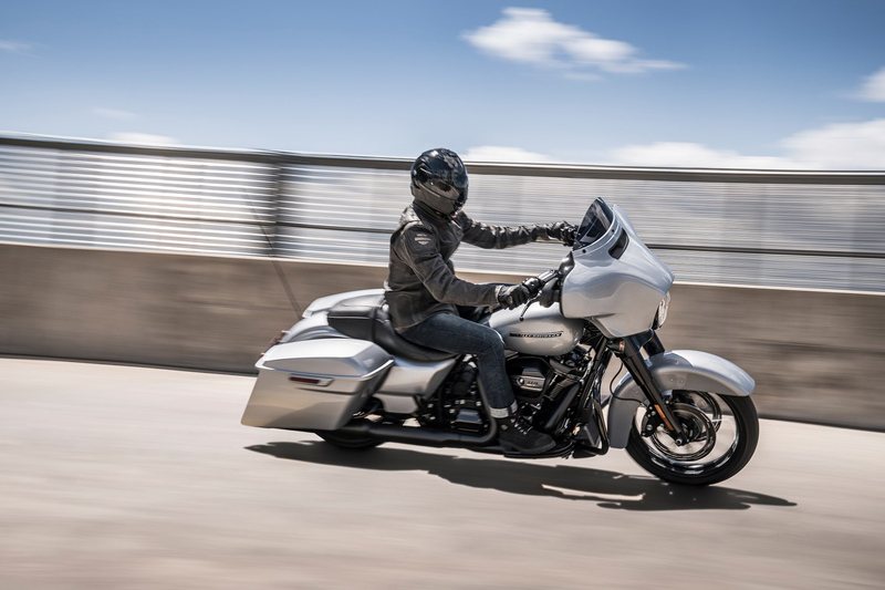 2019 Harley-Davidson Street Glide® Special in Colorado Springs, Colorado - Photo 3