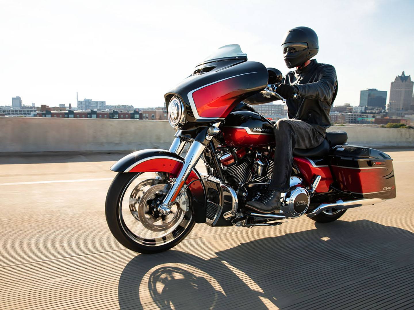2021 Harley-Davidson CVO™ Street Glide® in San Francisco, California