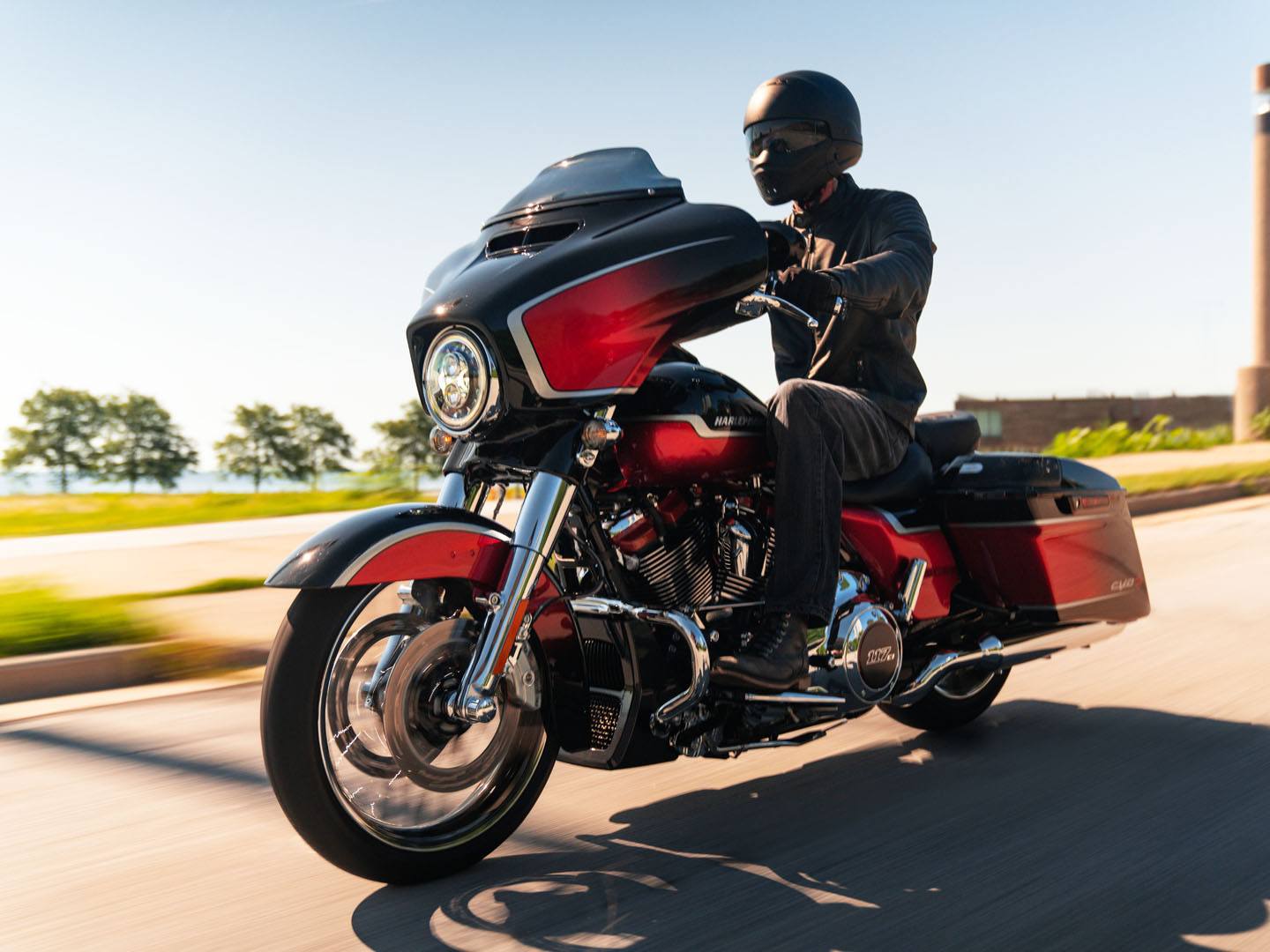 2021 Harley-Davidson CVO™ Street Glide® in San Antonio, Texas