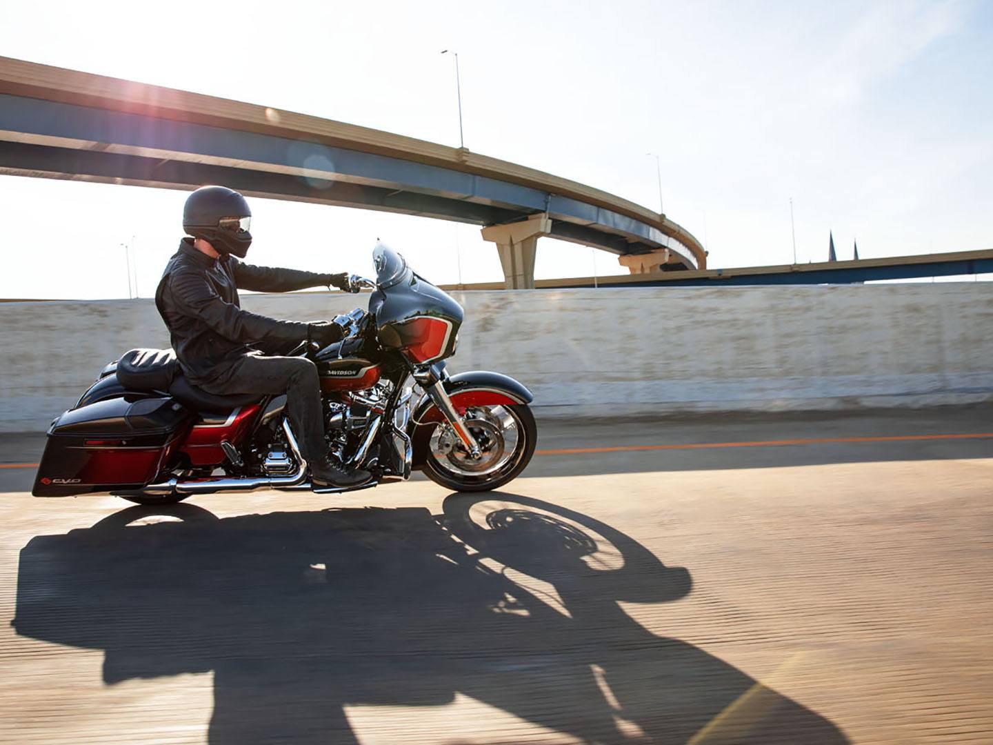 2021 Harley-Davidson CVO™ Street Glide® in Kingwood, Texas - Photo 17