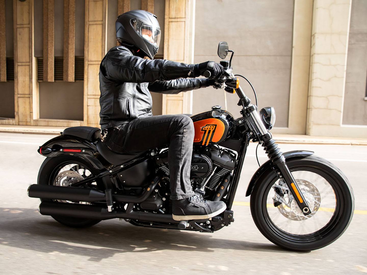 2021 Harley-Davidson Street Bob® 114 in Waterloo, Iowa