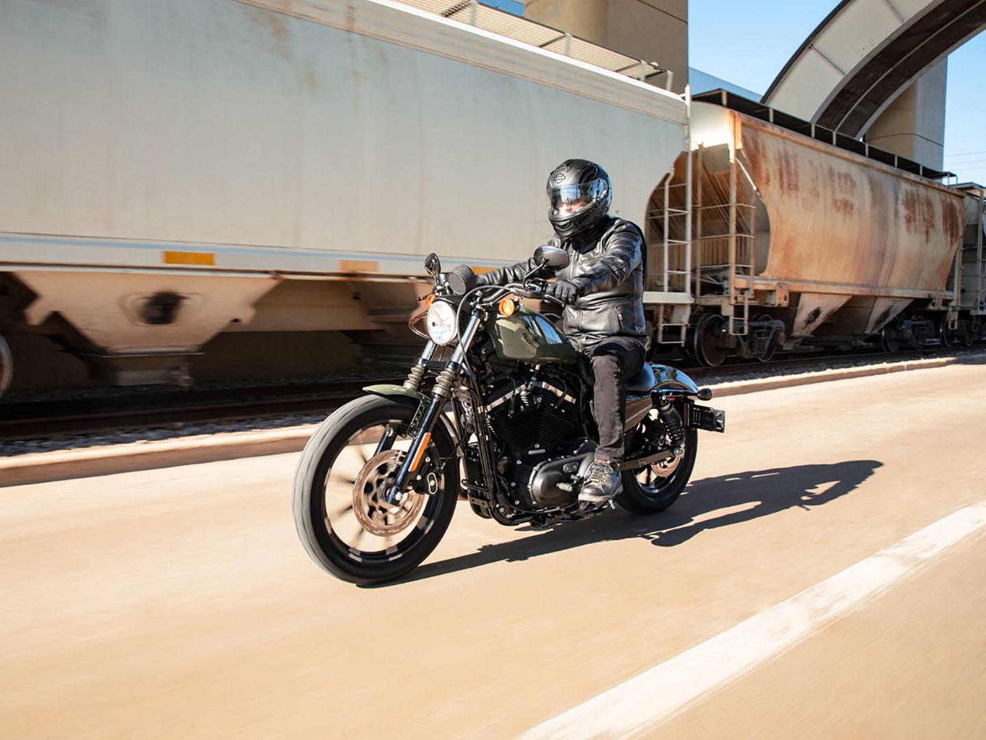 2021 Harley-Davidson Iron 883™ in Kingwood, Texas - Photo 10