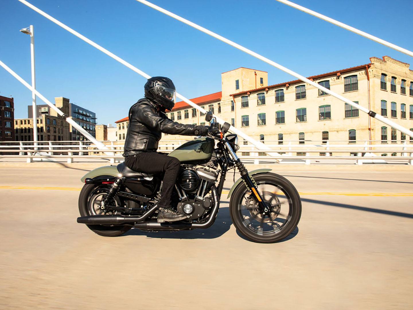 2021 Harley-Davidson Iron 883™ in Morgantown, West Virginia - Photo 12