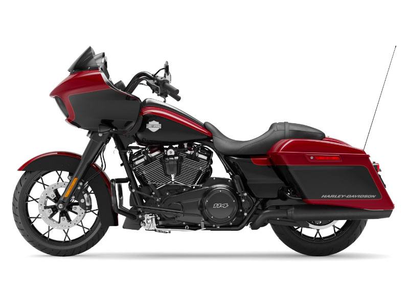 2021 Harley-Davidson Road Glide® Special in Kenosha, Wisconsin - Photo 2