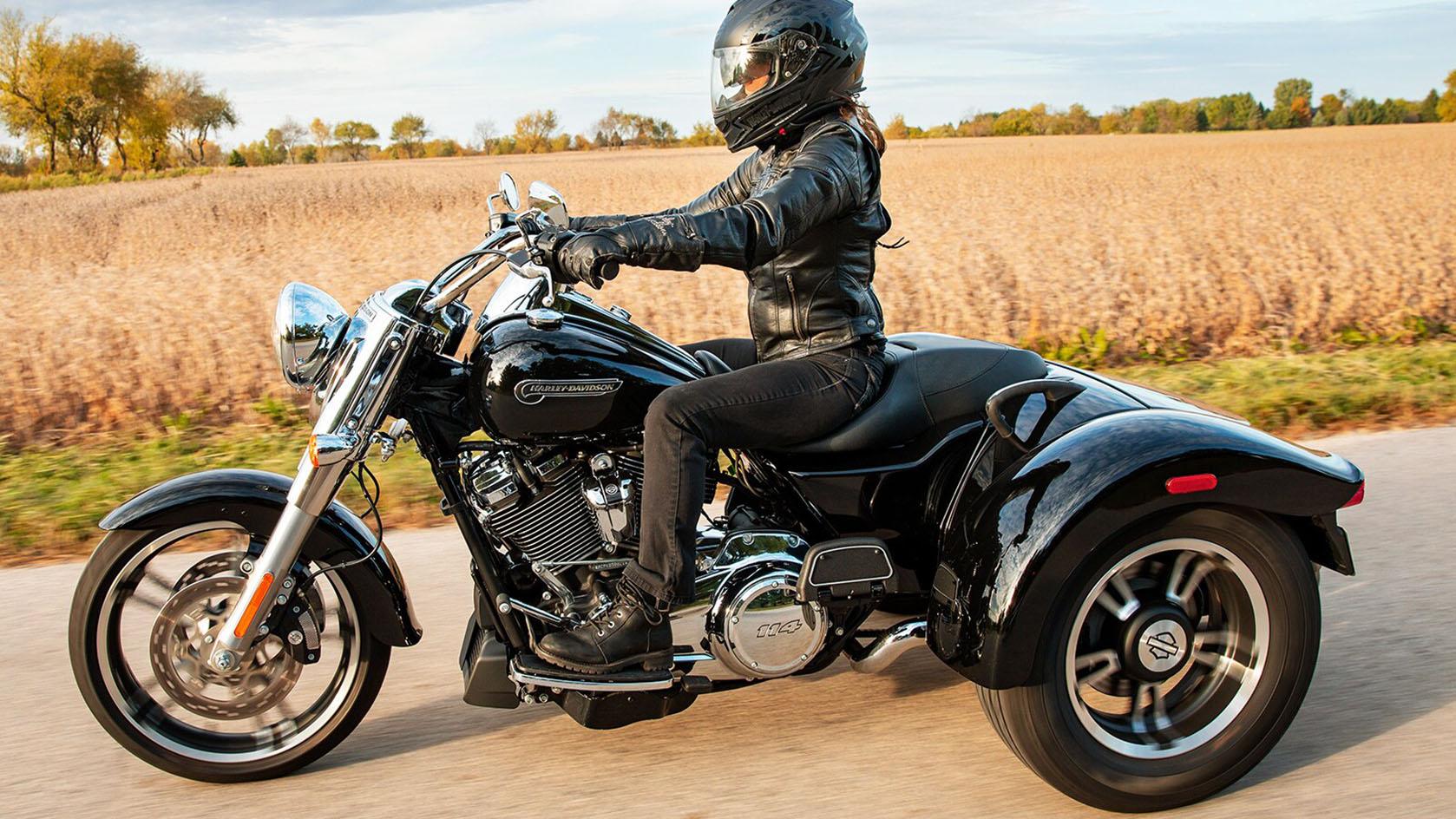 New 2022 HarleyDavidson Freewheeler® Vivid Black Motorcycles in
