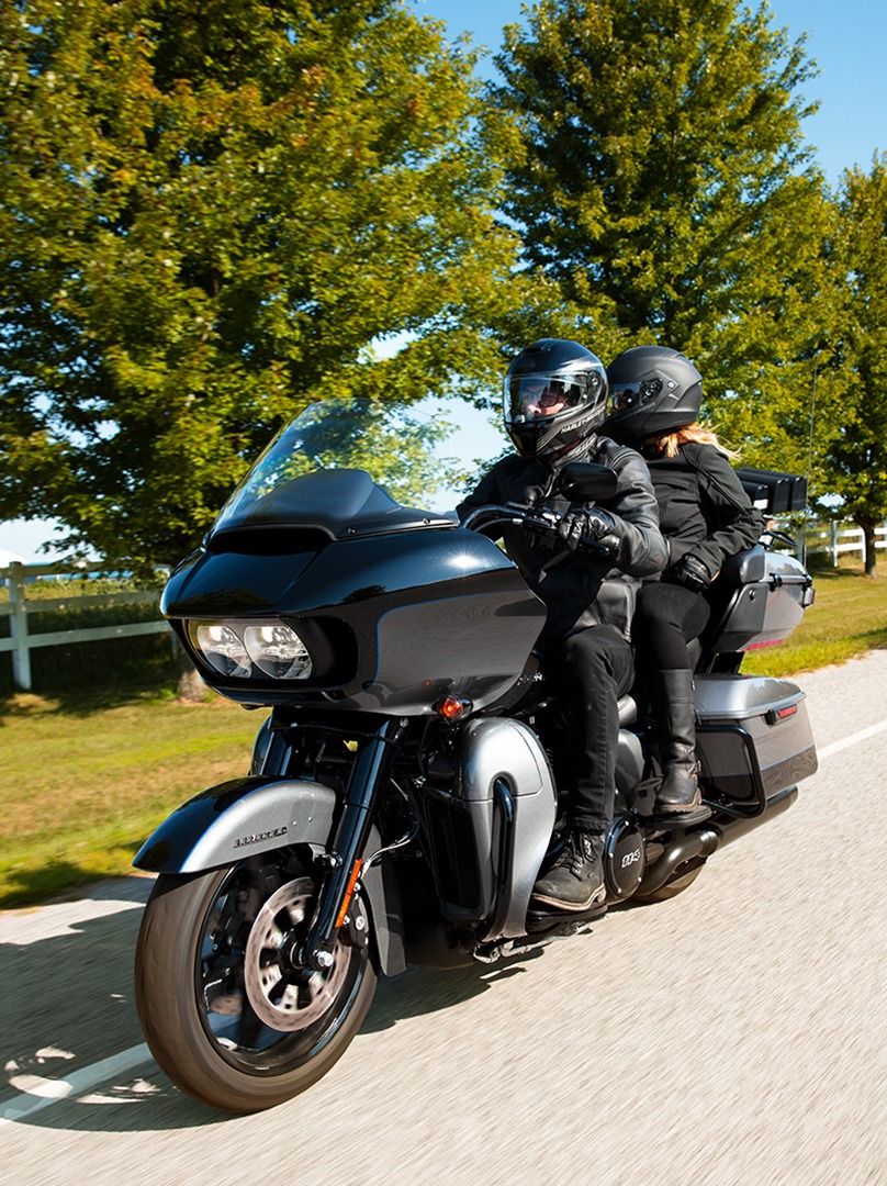 2022 Harley-Davidson Road Glide® Limited in Pittsfield, Massachusetts