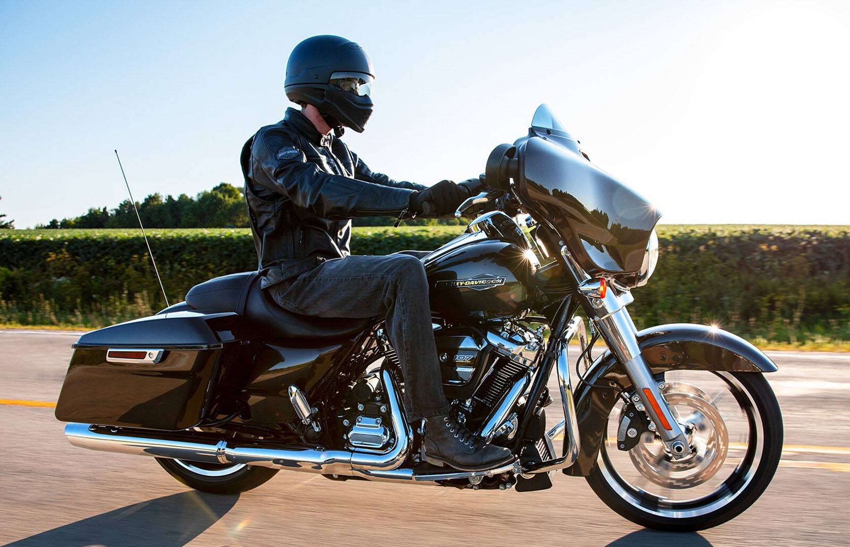 2022 Harley-Davidson Street Glide® in Knoxville, Tennessee - Photo 2