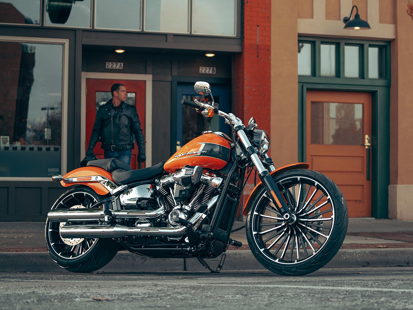 2023 Harley-Davidson Breakout® in Osceola, Iowa - Photo 4
