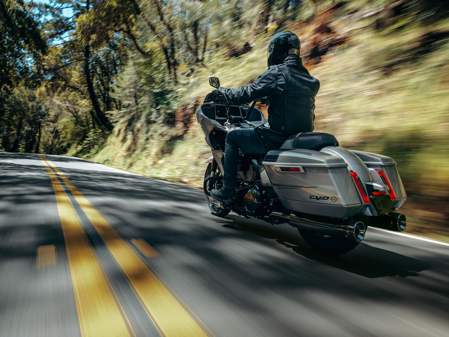 2023 Harley-Davidson CVO™ Road Glide® in Salem, Oregon - Photo 10