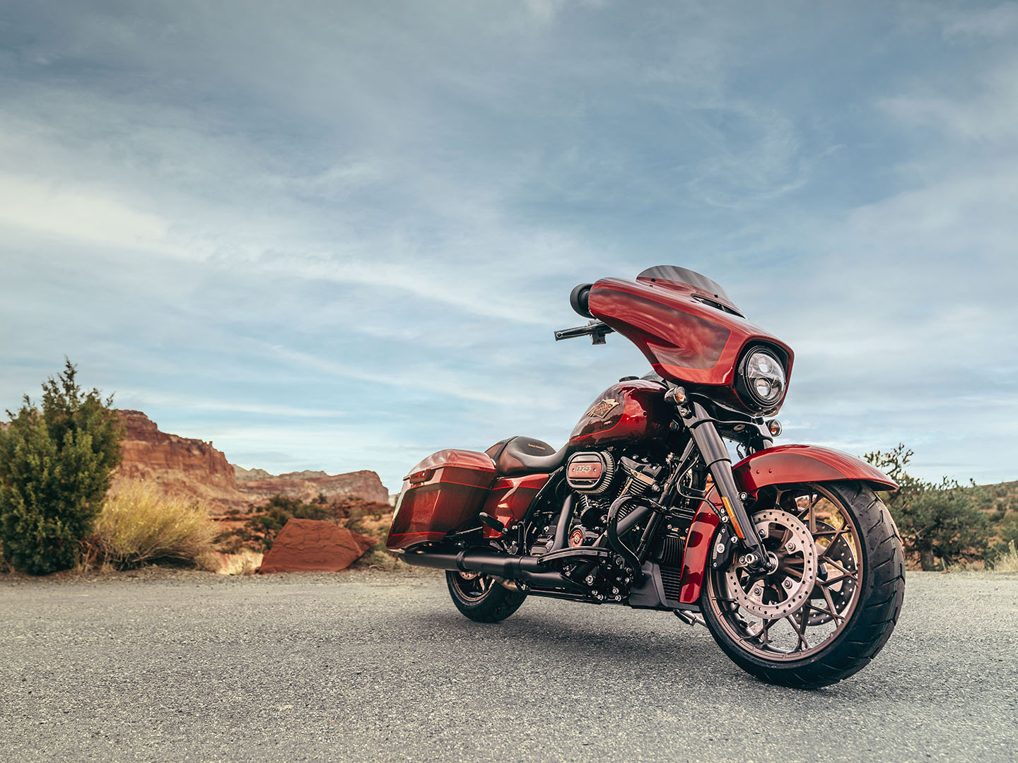 2023 Harley-Davidson Street Glide® Anniversary in Augusta, Maine - Photo 2