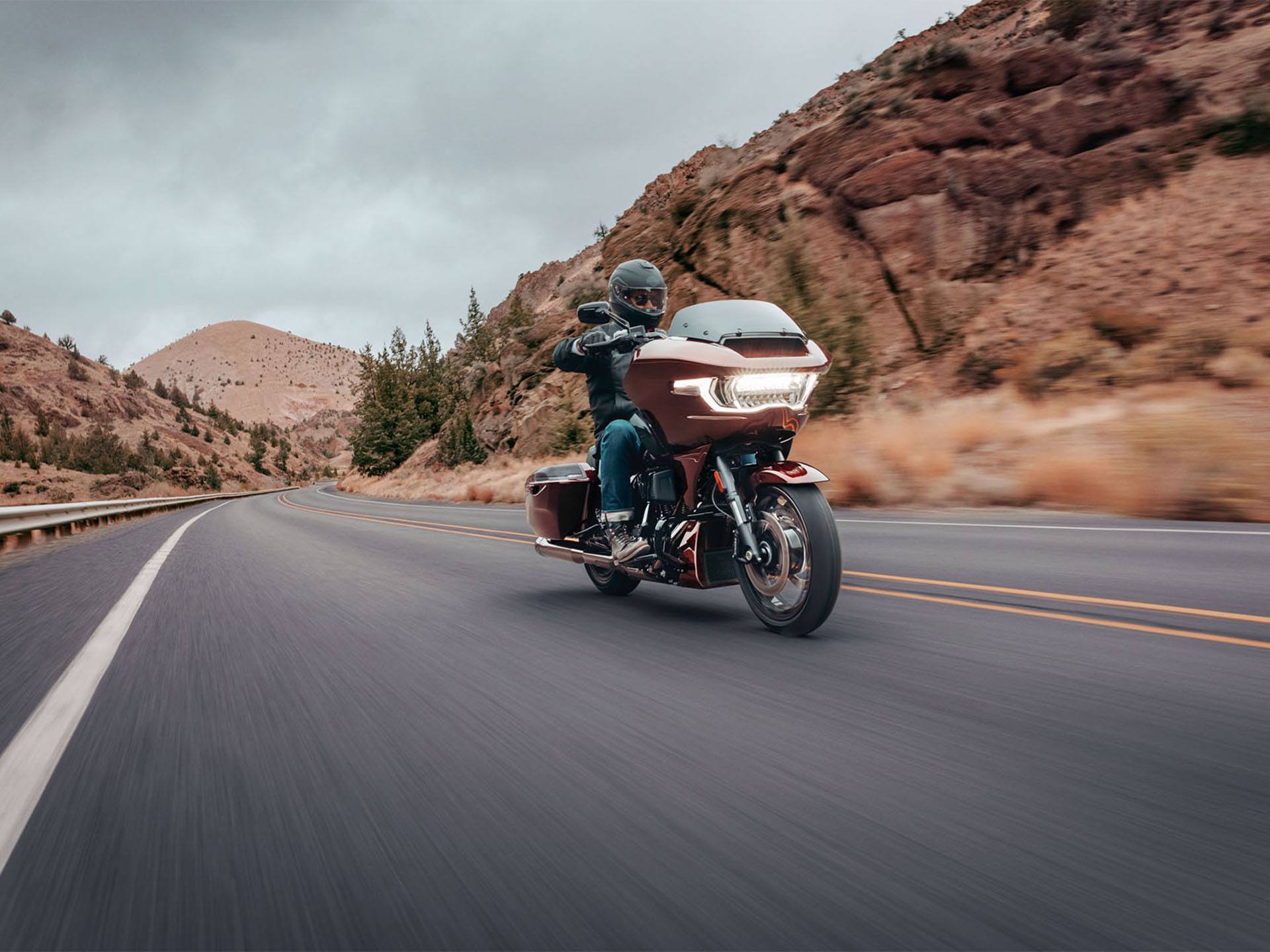 2024 Harley-Davidson CVO™ Road Glide® in Green River, Wyoming - Photo 17