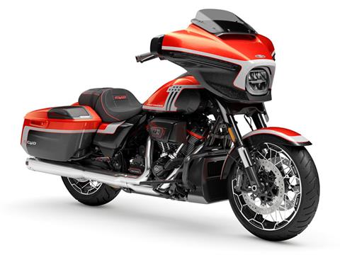 2024 Harley-Davidson CVO™ Street Glide® in Vernal, Utah - Photo 3