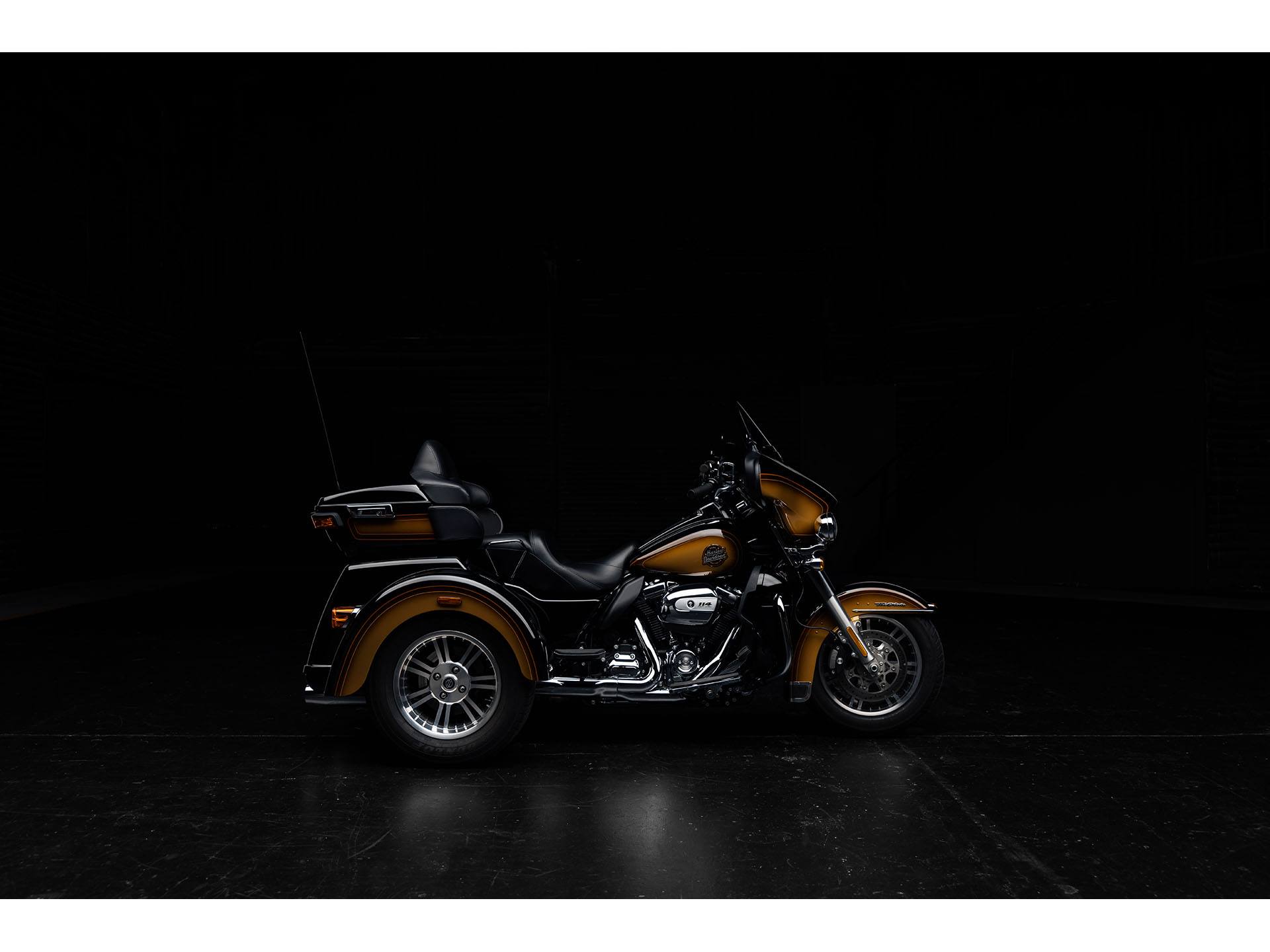 2024 Harley-Davidson Tri Glide® Ultra in Roanoke, Virginia - Photo 14