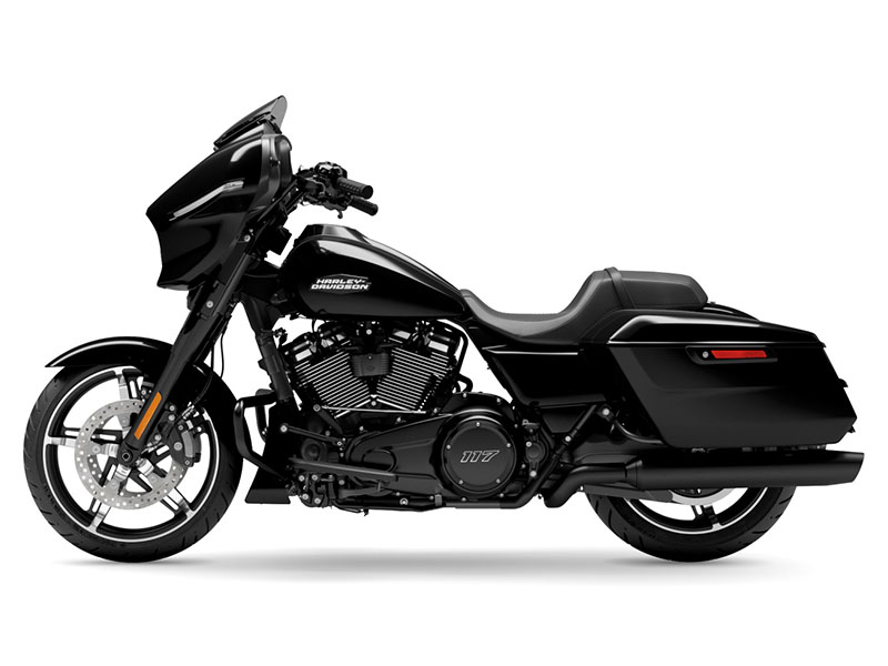 2024 Harley-Davidson Street Glide® in Burlington, Iowa - Photo 2