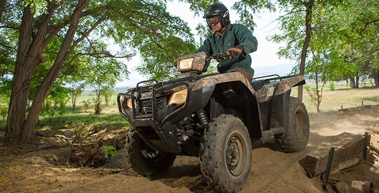 2015 Honda FourTrax® Foreman® 4x4 in Charleston, Illinois - Photo 13