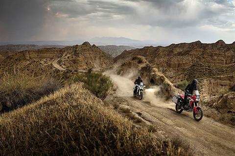 2017 Honda Africa Twin DCT in Norfolk, Virginia - Photo 7