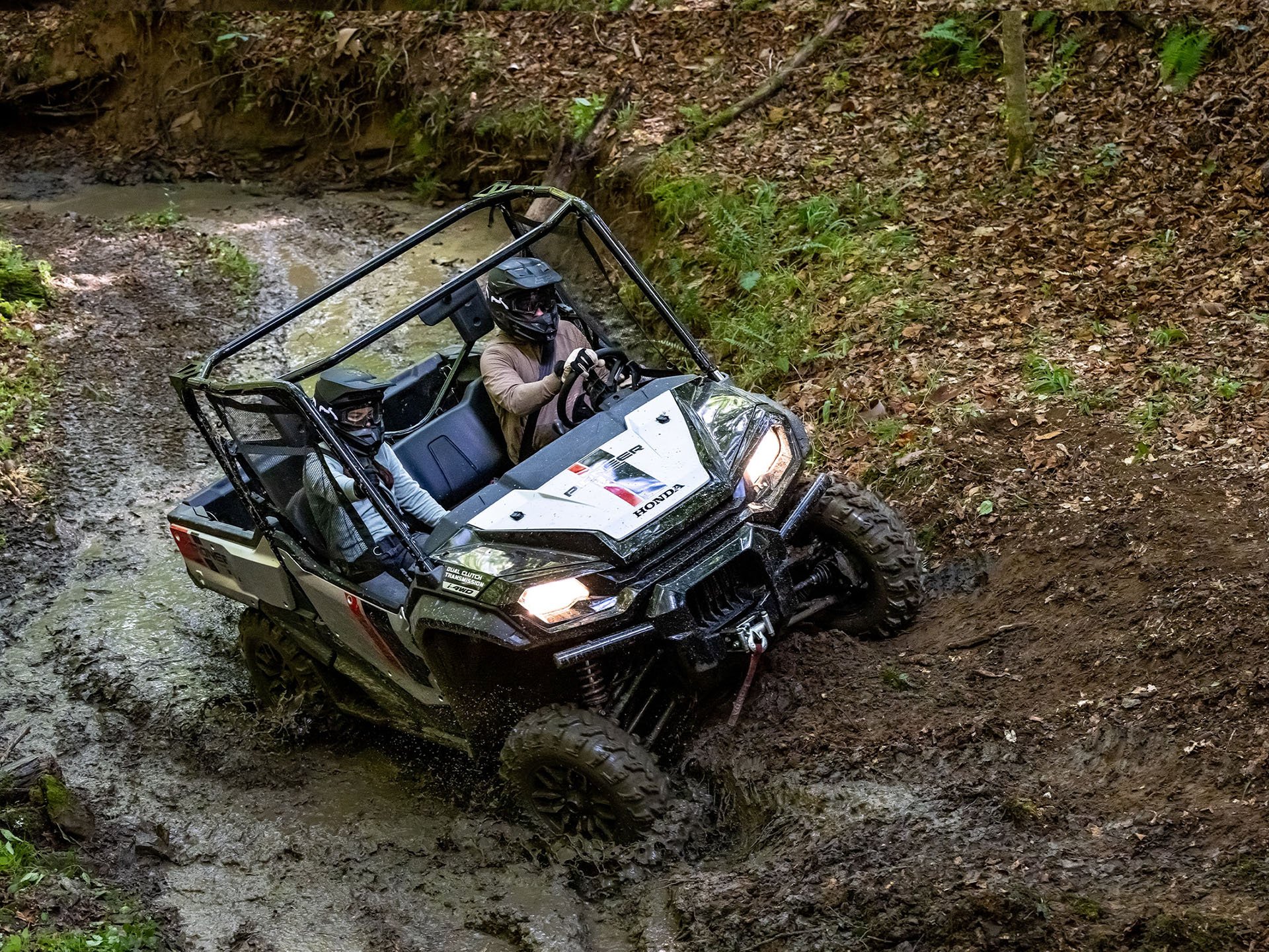 2022 Honda Pioneer 1000 Forest in Greeneville, Tennessee - Photo 6